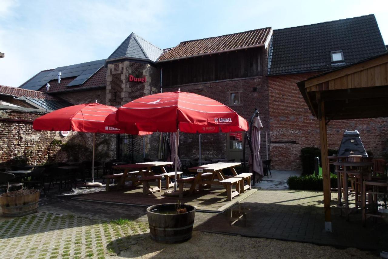 De Konik Hotel Uikhoven Kültér fotó